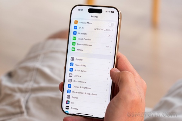 iPhone 16 Pro