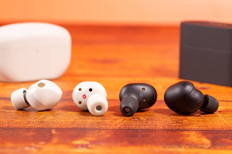 WF-1000XM6 和 WF-1000XM5 放在一起比較